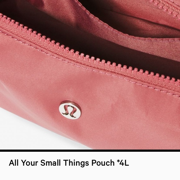 Lululemon All Your Small Things Pouch 4L - Picture 12 of 13